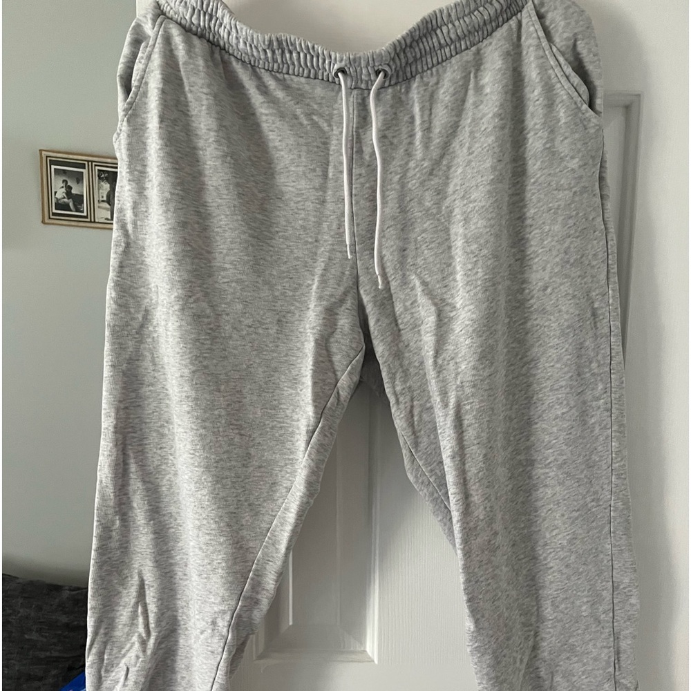 Gray Old Navy Sweat Pants- Large